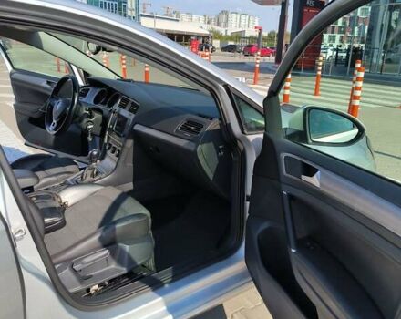 Серый Фольксваген Гольф, объемом двигателя 2 л и пробегом 274 тыс. км за 12900 $, фото 8 на Automoto.ua