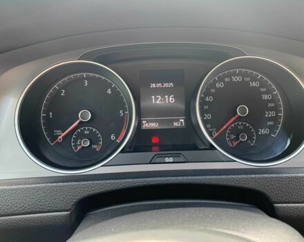 Серый Фольксваген Гольф, объемом двигателя 1.6 л и пробегом 245 тыс. км за 9999 $, фото 8 на Automoto.ua