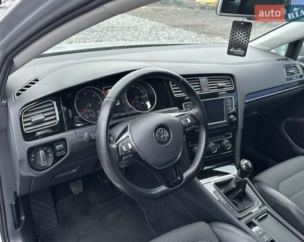 Серый Фольксваген Гольф, объемом двигателя 1.6 л и пробегом 236 тыс. км за 11450 $, фото 46 на Automoto.ua