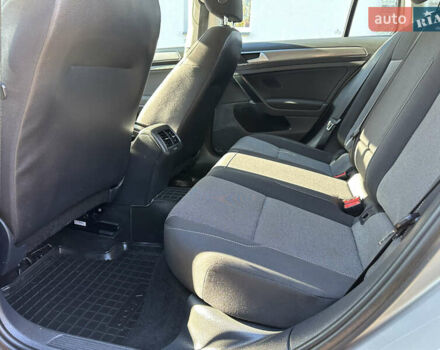 Фольксваген Гольф 2015 в Червонограде на Automoto.ua Серый Фольксваген Гольф, объемом двигателя 1.6 л и пробегом 223 тыс. км за 12157 $, фото 56 на Automoto.ua