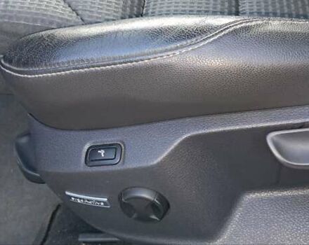 Серый Фольксваген Гольф, объемом двигателя 1.6 л и пробегом 275 тыс. км за 11000 $, фото 12 на Automoto.ua