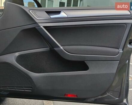 Сірий Фольксваген Гольф, об'ємом двигуна 1.6 л та пробігом 293 тис. км за 11800 $, фото 32 на Automoto.ua