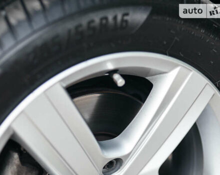 Серый Фольксваген Гольф, объемом двигателя 1.6 л и пробегом 250 тыс. км за 11100 $, фото 62 на Automoto.ua