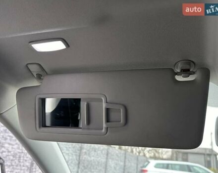Серый Фольксваген Гольф, объемом двигателя 1.6 л и пробегом 236 тыс. км за 11450 $, фото 59 на Automoto.ua