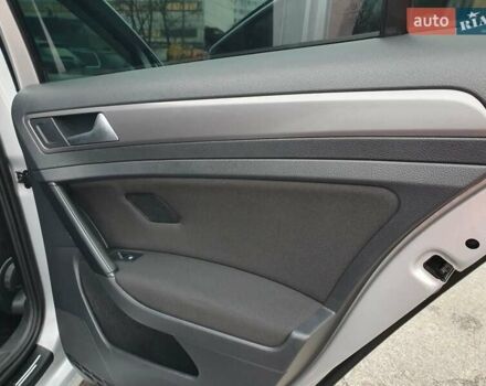 Серый Фольксваген Гольф, объемом двигателя 1.6 л и пробегом 170 тыс. км за 7999 $, фото 38 на Automoto.ua