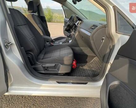 Серый Фольксваген Гольф, объемом двигателя 1.97 л и пробегом 299 тыс. км за 9500 $, фото 11 на Automoto.ua