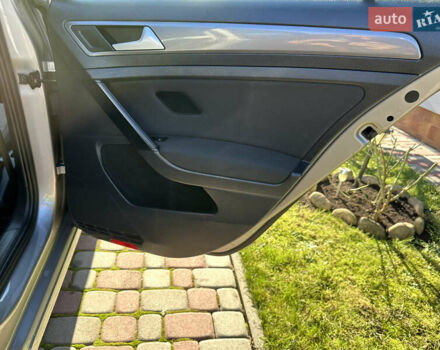 Фольксваген Гольф 2015 в Червонограде на Automoto.ua Серый Фольксваген Гольф, объемом двигателя 1.6 л и пробегом 223 тыс. км за 12157 $, фото 65 на Automoto.ua