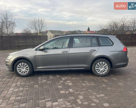 Серый Фольксваген Гольф, объемом двигателя 1.6 л и пробегом 237 тыс. км за 9800 $, фото 8 на Automoto.ua