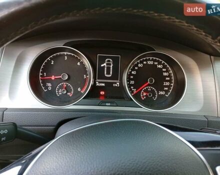 Серый Фольксваген Гольф, объемом двигателя 1.6 л и пробегом 262 тыс. км за 9500 $, фото 15 на Automoto.ua