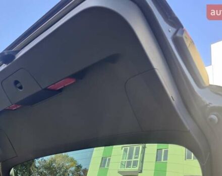 Сірий Фольксваген Гольф, об'ємом двигуна 1.6 л та пробігом 293 тис. км за 11800 $, фото 13 на Automoto.ua