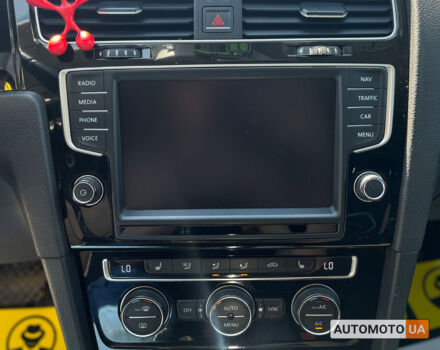 Серый Фольксваген Гольф, объемом двигателя 1.6 л и пробегом 277 тыс. км за 11700 $, фото 21 на Automoto.ua