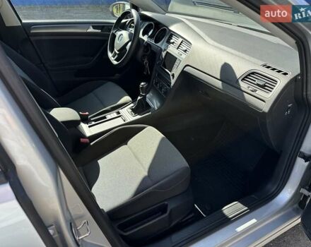 Серый Фольксваген Гольф, объемом двигателя 1.6 л и пробегом 213 тыс. км за 11200 $, фото 34 на Automoto.ua