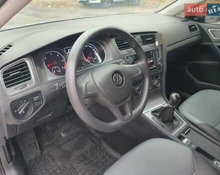 Серый Фольксваген Гольф, объемом двигателя 1.6 л и пробегом 170 тыс. км за 7999 $, фото 30 на Automoto.ua