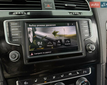 Серый Фольксваген Гольф, объемом двигателя 1.97 л и пробегом 333 тыс. км за 11999 $, фото 55 на Automoto.ua