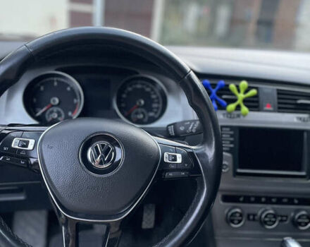 Серый Фольксваген Гольф, объемом двигателя 1.6 л и пробегом 205 тыс. км за 12500 $, фото 4 на Automoto.ua