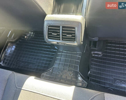 Фольксваген Гольф 2015 в Червонограде на Automoto.ua Серый Фольксваген Гольф, объемом двигателя 1.6 л и пробегом 223 тыс. км за 12157 $, фото 70 на Automoto.ua