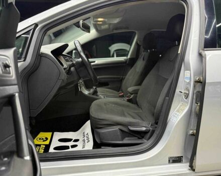 Серый Фольксваген Гольф, объемом двигателя 1.6 л и пробегом 461 тыс. км за 10700 $, фото 19 на Automoto.ua