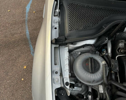 Серый Фольксваген Гольф, объемом двигателя 1.6 л и пробегом 257 тыс. км за 11400 $, фото 19 на Automoto.ua