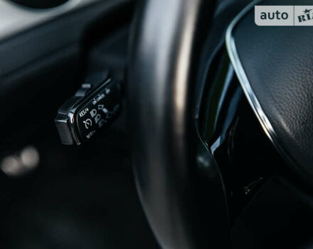 Серый Фольксваген Гольф, объемом двигателя 1.6 л и пробегом 250 тыс. км за 11100 $, фото 20 на Automoto.ua