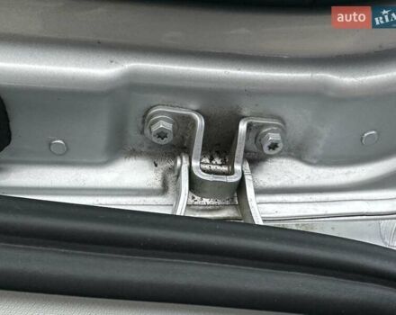 Серый Фольксваген Гольф, объемом двигателя 1.6 л и пробегом 236 тыс. км за 11450 $, фото 87 на Automoto.ua