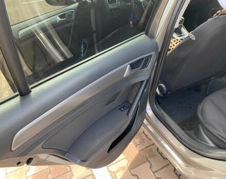 Серый Фольксваген Гольф, объемом двигателя 1.6 л и пробегом 245 тыс. км за 9999 $, фото 14 на Automoto.ua