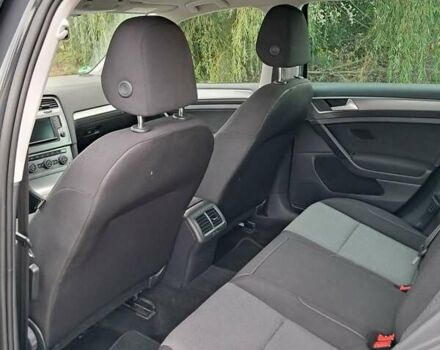 Серый Фольксваген Гольф, объемом двигателя 1.6 л и пробегом 230 тыс. км за 11399 $, фото 11 на Automoto.ua