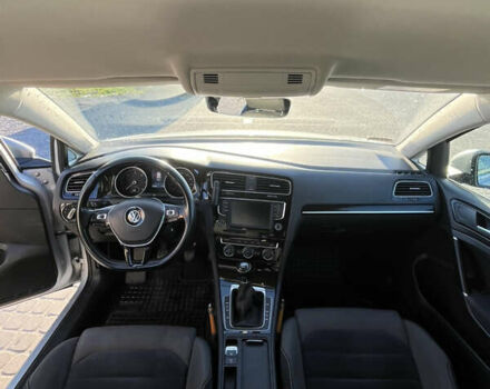 Серый Фольксваген Гольф, объемом двигателя 1.6 л и пробегом 218 тыс. км за 12900 $, фото 8 на Automoto.ua