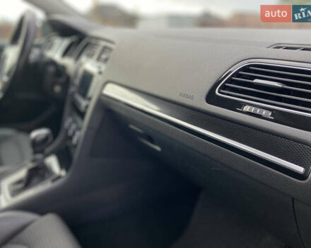 Сірий Фольксваген Гольф, об'ємом двигуна 2 л та пробігом 260 тис. км за 11900 $, фото 13 на Automoto.ua