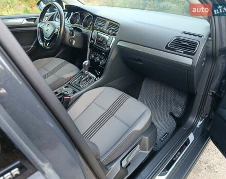 Серый Фольксваген Гольф, объемом двигателя 1.6 л и пробегом 331 тыс. км за 10900 $, фото 15 на Automoto.ua