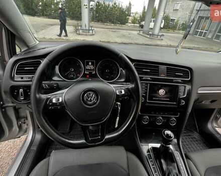 Серый Фольксваген Гольф, объемом двигателя 1.97 л и пробегом 300 тыс. км за 10700 $, фото 64 на Automoto.ua