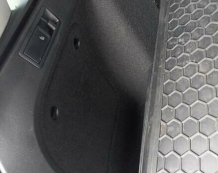 Серый Фольксваген Гольф, объемом двигателя 1.6 л и пробегом 250 тыс. км за 11200 $, фото 4 на Automoto.ua