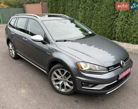 Серый Фольксваген Гольф, объемом двигателя 1.8 л и пробегом 199 тыс. км за 12200 $, фото 1 на Automoto.ua