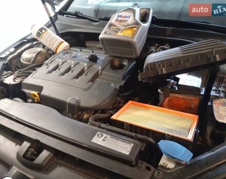 Сірий Фольксваген Гольф, об'ємом двигуна 1.6 л та пробігом 252 тис. км за 11300 $, фото 2 на Automoto.ua