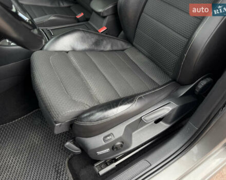 Сірий Фольксваген Гольф, об'ємом двигуна 1.97 л та пробігом 291 тис. км за 12499 $, фото 17 на Automoto.ua