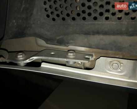 Сірий Фольксваген Гольф, об'ємом двигуна 1.8 л та пробігом 110 тис. км за 13200 $, фото 40 на Automoto.ua