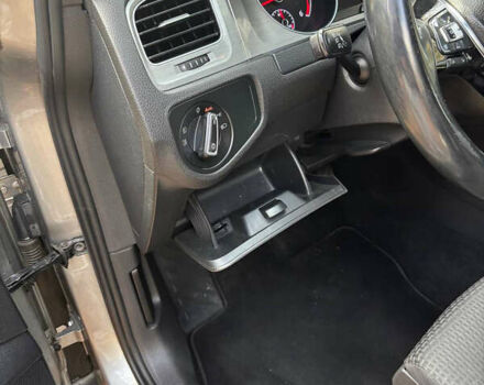 Сірий Фольксваген Гольф, об'ємом двигуна 1.6 л та пробігом 245 тис. км за 12500 $, фото 10 на Automoto.ua