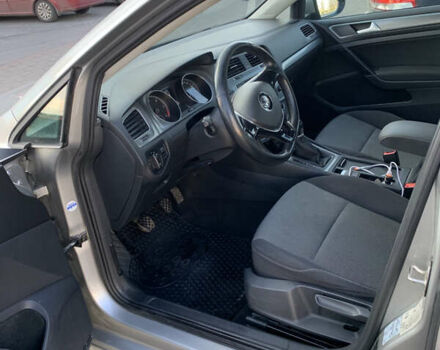 Серый Фольксваген Гольф, объемом двигателя 1.6 л и пробегом 298 тыс. км за 9900 $, фото 13 на Automoto.ua