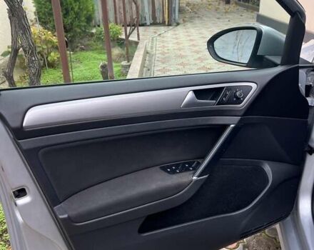 Серый Фольксваген Гольф, объемом двигателя 1.6 л и пробегом 188 тыс. км за 13500 $, фото 12 на Automoto.ua