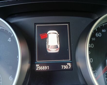 Серый Фольксваген Гольф, объемом двигателя 1.6 л и пробегом 257 тыс. км за 11600 $, фото 16 на Automoto.ua