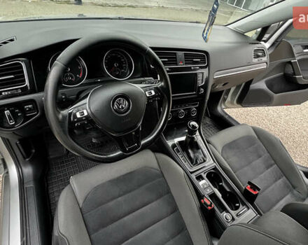 Серый Фольксваген Гольф, объемом двигателя 1.97 л и пробегом 300 тыс. км за 10700 $, фото 63 на Automoto.ua