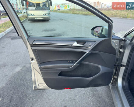 Сірий Фольксваген Гольф, об'ємом двигуна 1.6 л та пробігом 335 тис. км за 11999 $, фото 42 на Automoto.ua