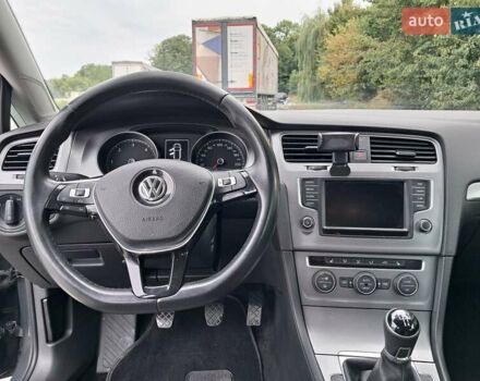 Серый Фольксваген Гольф, объемом двигателя 1.6 л и пробегом 230 тыс. км за 11399 $, фото 15 на Automoto.ua