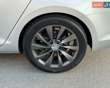 Серый Фольксваген Гольф, объемом двигателя 1.97 л и пробегом 289 тыс. км за 12350 $, фото 9 на Automoto.ua