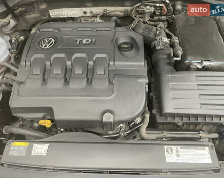 Серый Фольксваген Гольф, объемом двигателя 1.6 л и пробегом 331 тыс. км за 11200 $, фото 20 на Automoto.ua