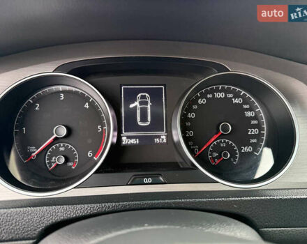 Серый Фольксваген Гольф, объемом двигателя 1.6 л и пробегом 272 тыс. км за 11200 $, фото 29 на Automoto.ua