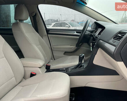 Сірий Фольксваген Гольф, об'ємом двигуна 1.6 л та пробігом 282 тис. км за 10500 $, фото 19 на Automoto.ua