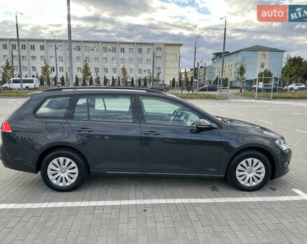 Серый Фольксваген Гольф, объемом двигателя 1.6 л и пробегом 291 тыс. км за 9800 $, фото 3 на Automoto.ua