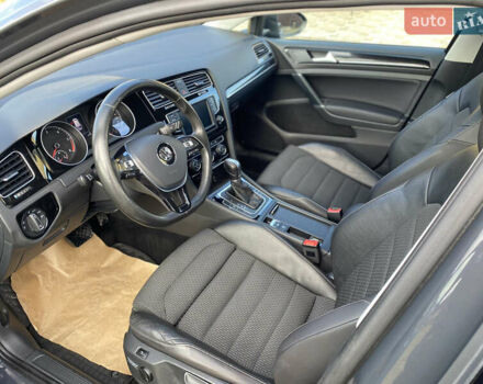 Сірий Фольксваген Гольф, об'ємом двигуна 2 л та пробігом 260 тис. км за 11900 $, фото 7 на Automoto.ua