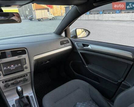 Серый Фольксваген Гольф, объемом двигателя 1.97 л и пробегом 289 тыс. км за 12350 $, фото 18 на Automoto.ua