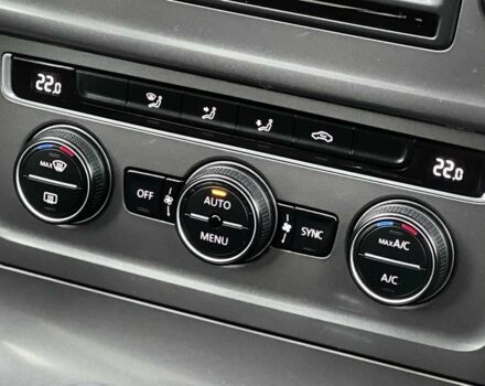 Серый Фольксваген Гольф, объемом двигателя 1.6 л и пробегом 247 тыс. км за 11500 $, фото 10 на Automoto.ua